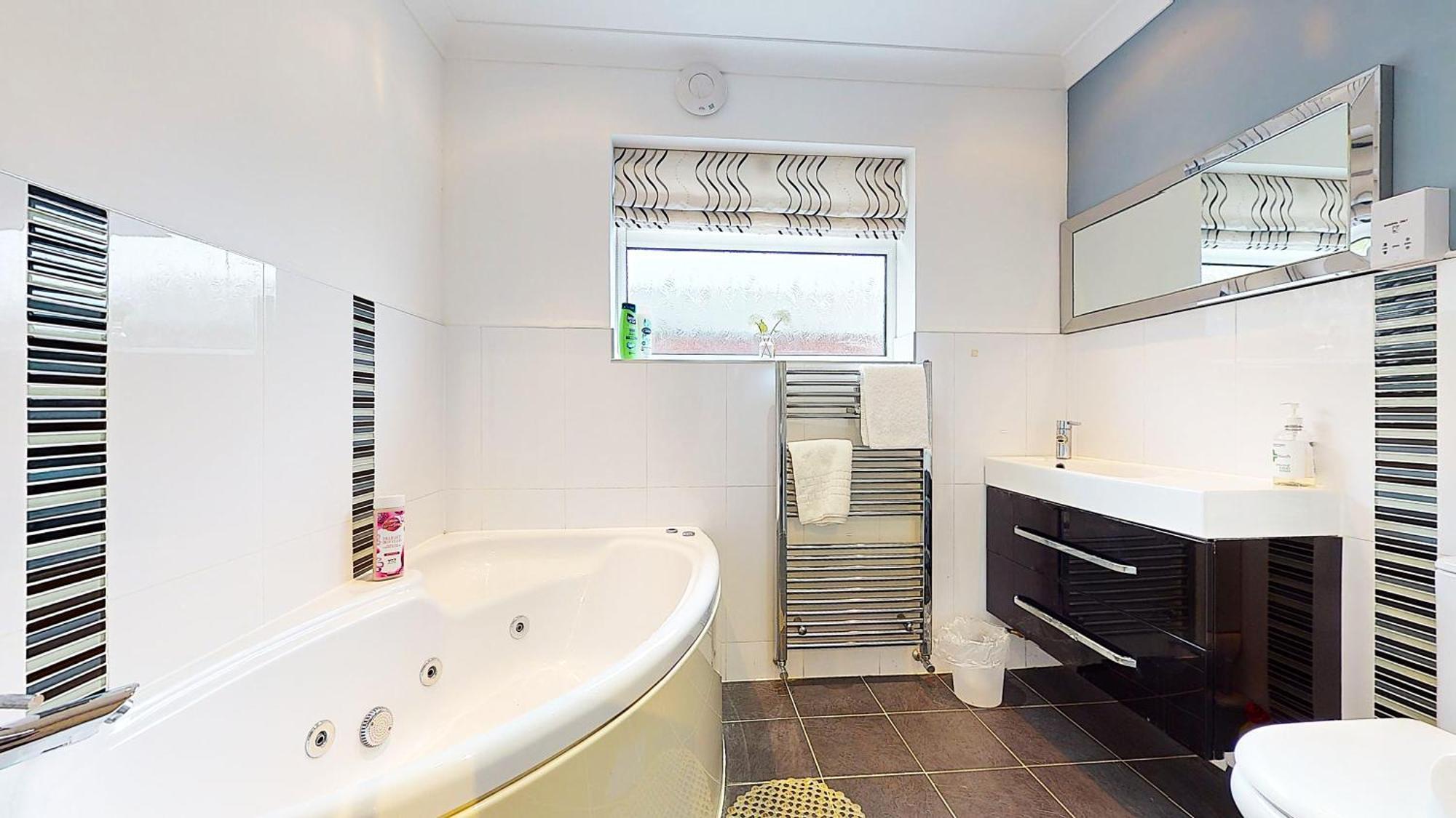 Sleeps 10, Free Parking, Close To Science Park, King Size Bed Milton  Экстерьер фото