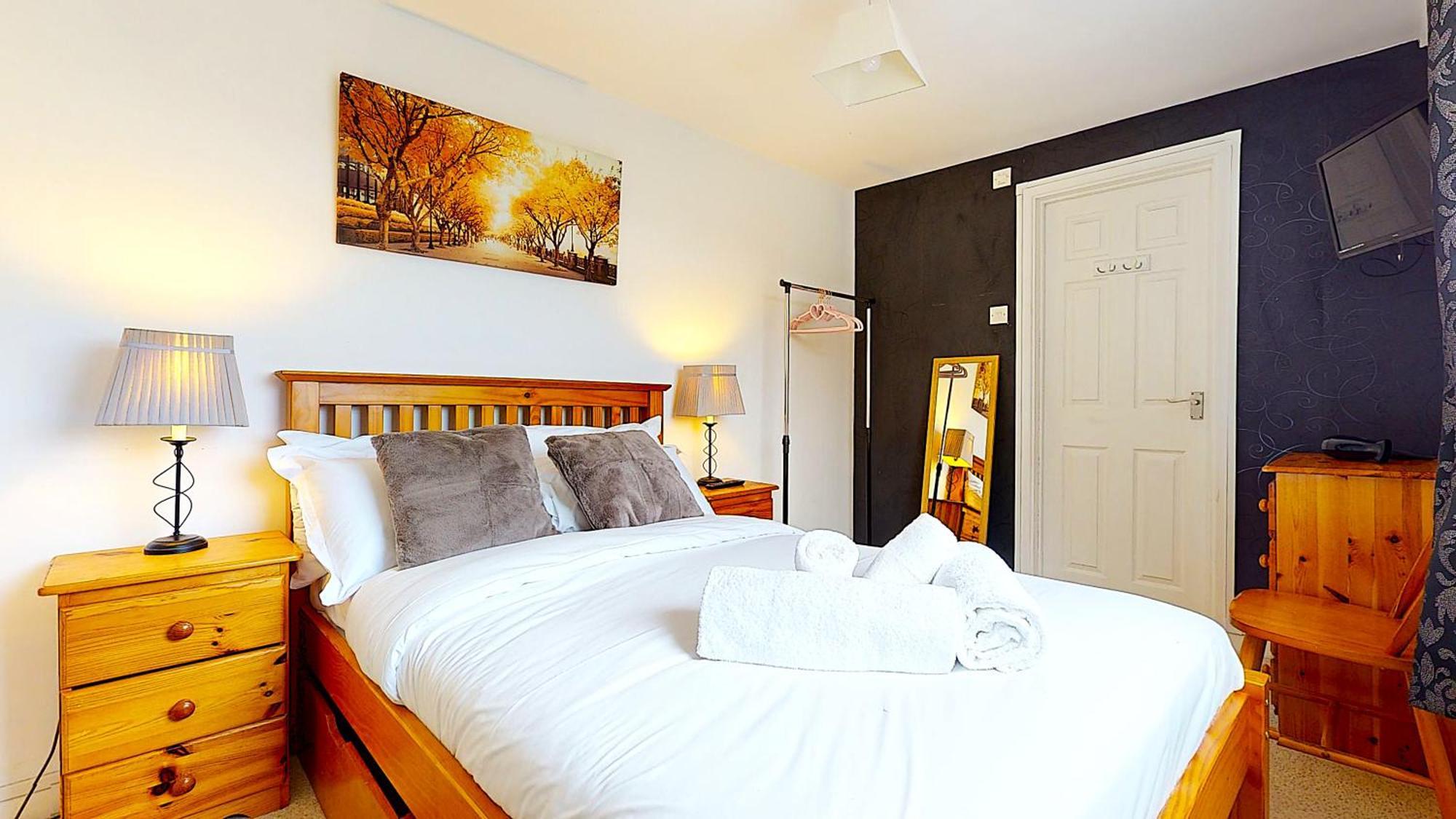 Sleeps 10, Free Parking, Close To Science Park, King Size Bed Milton  Экстерьер фото